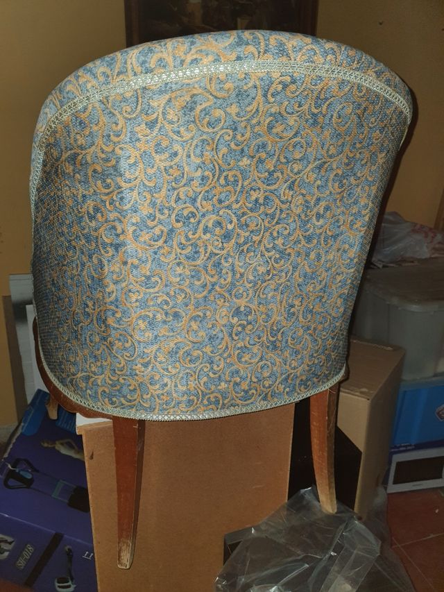 1 butaca pequeña sillón