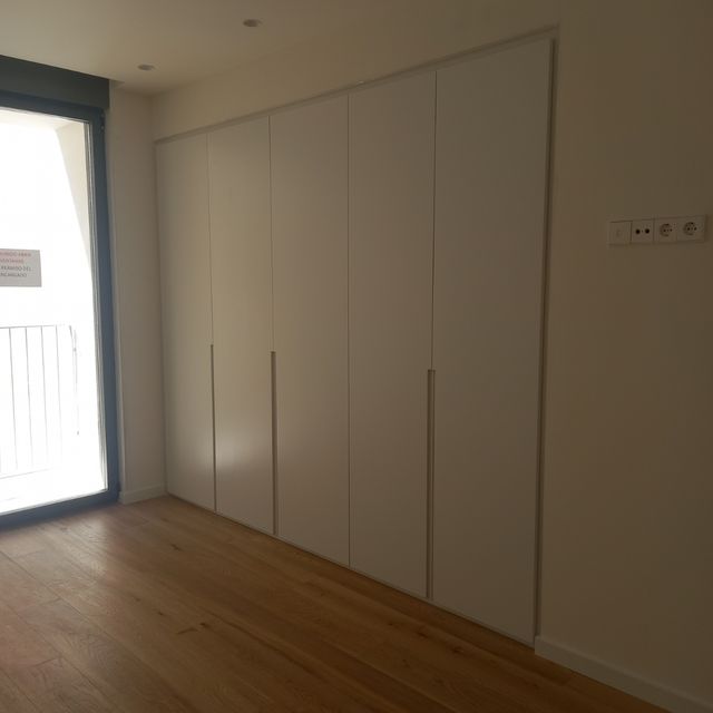 Fabricación de armarios empotrados a