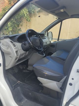 Renault Trafic 2014
