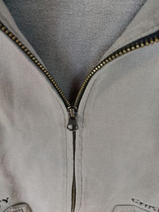 Sudadera gris con cremallera , canada