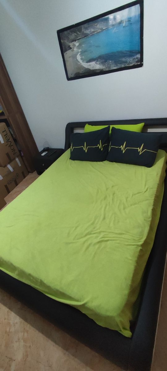 Canapé LED piel 135cm