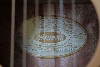 Guitarra acústica Washburn D10S