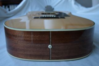 Guitarra acústica Washburn D10S