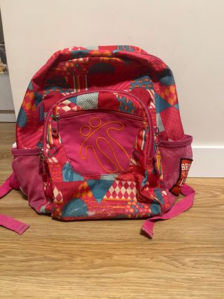 Mochila Totto adaptable a carro rosa