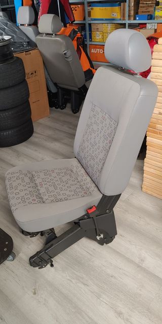 Asiento individual VW T5