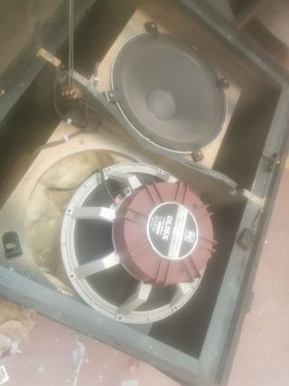 material de discotecas, Equipos varios, luces...