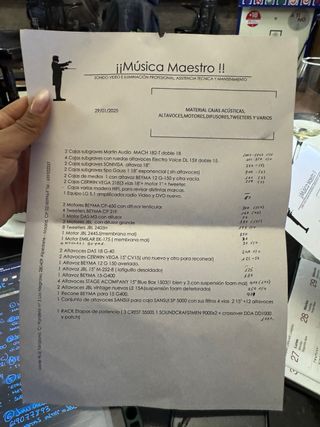 material de discotecas, Equipos varios, luces...