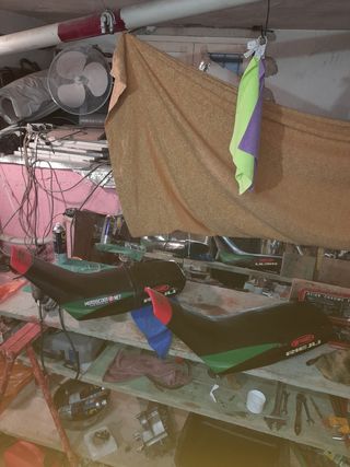 Asiento Rieju Castrol 