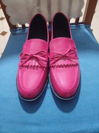 Mocasines fucsias talla 42