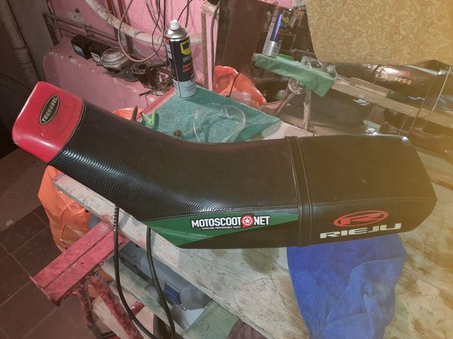 Rieju rr Castrol Asiento