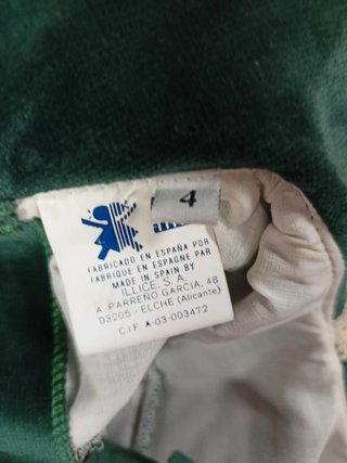 Vestido verde de terciopelo de Illice