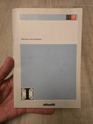 Macchina da scrivere vintage Olivetti PT506