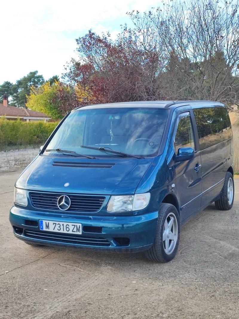 Mercedes-Benz Clase V 220 año2000 - foto 1