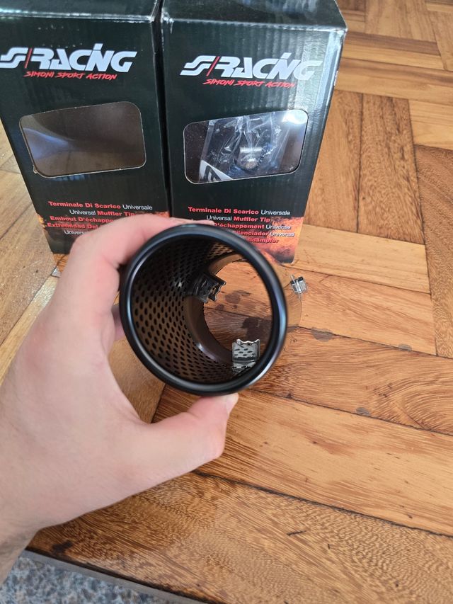 Simoni Racing Cola de Escape