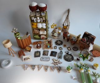 CUADRO CAJA MINIATURA TIENDA DE ANTIGÜEDADES