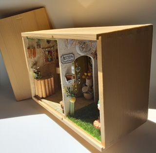 CUADRO CAJA MINIATURA TIENDA DE ANTIGÜEDADES