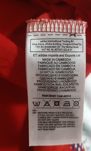 Camiseta Adidas original Trefoil 1,sin uso