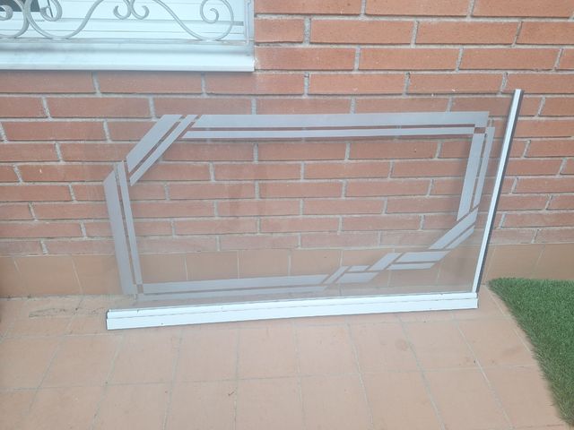 Mampara de baño 1.32×79