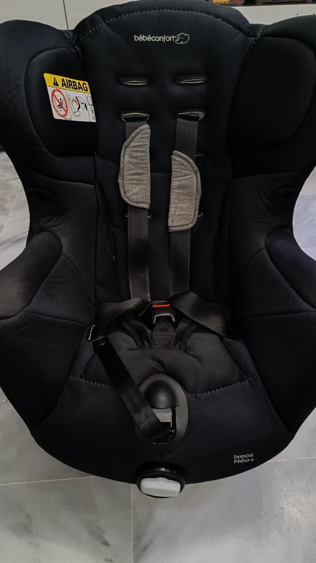 Alquiler silla aeropuerto Sevilla