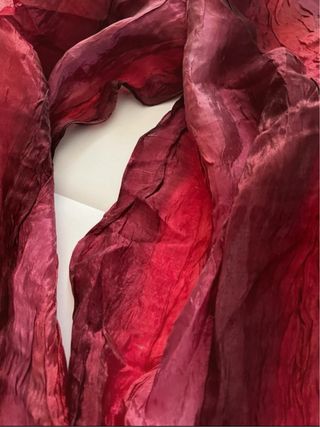 Sciarpa/stola sui toni del rosso, Carina