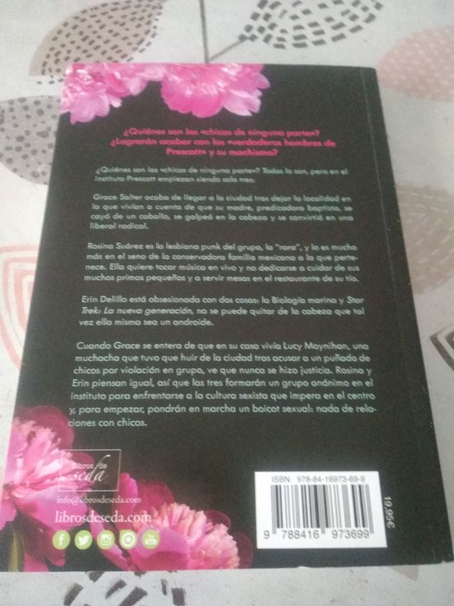 Libro "Las chicas de ninguna parte"