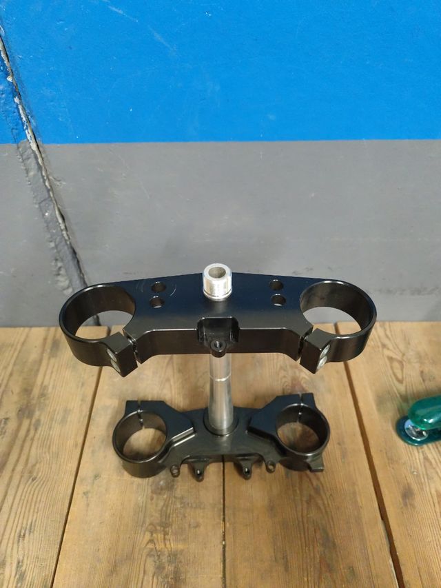 Tija Yamaha yz 250 04/05