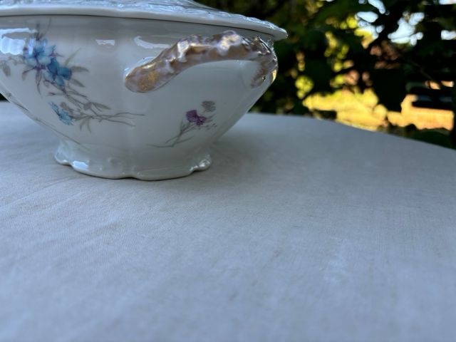 🇫🇷 Sopera antigua de porcelana