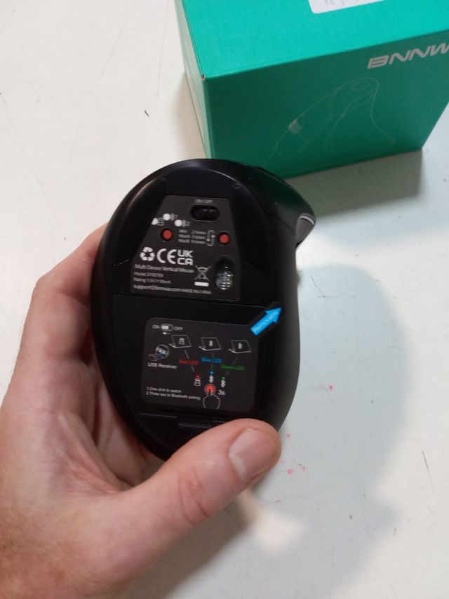 Mouse ergonomico verticale Bluetooth + wireless 4