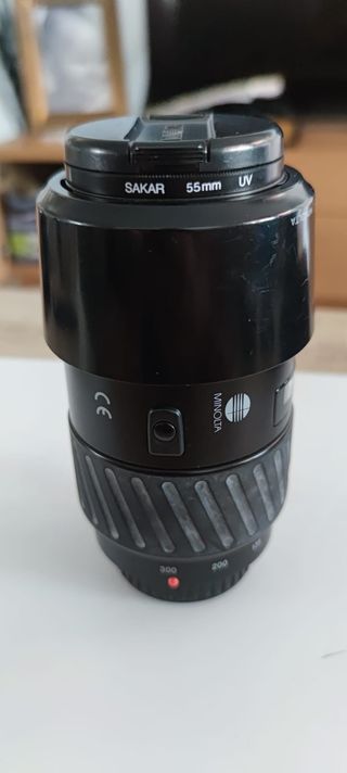 CAMARA MINOLTA DYNAX 300SI+OBJETIVO 75-300+ FLASH