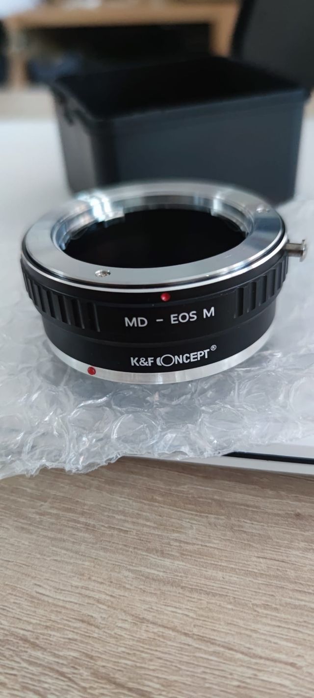 CAMARA MINOLTA DYNAX 300SI+OBJETIVO 75-300+ FLASH