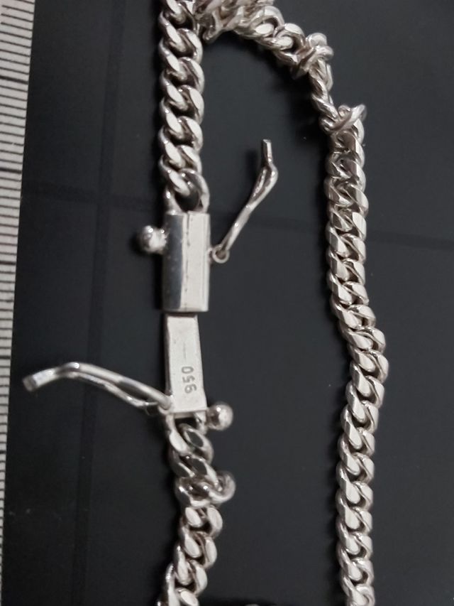 Collar de plata de ley 950