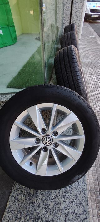 Llantas Vag con neumáticos 