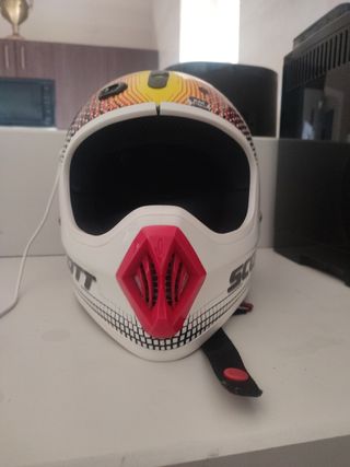 Casco bicicleta descenso scott