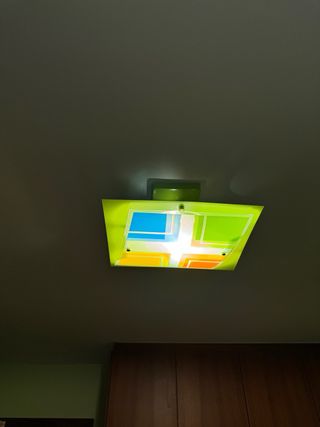 Lampara de dormitorio juvenil