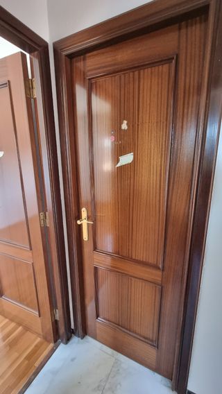 PUERTAS DE MADERA 