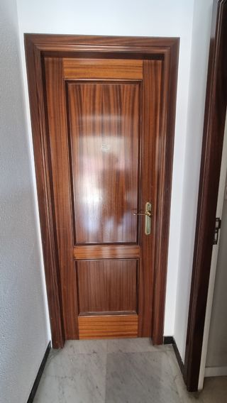 PUERTAS DE MADERA 