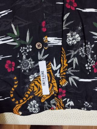 Camicia floreale Only e sons 