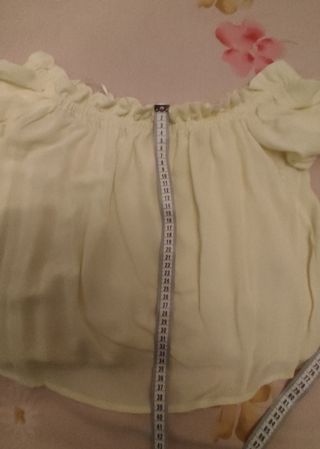 Blusa amarilla Bershka 