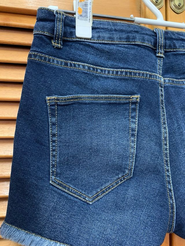 Pantalón vaquero corto de Esmara