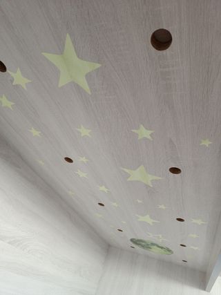 Letto a castello con cassetti e scaletta