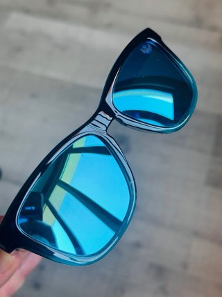 Gafas SOL nuevas a estrenar