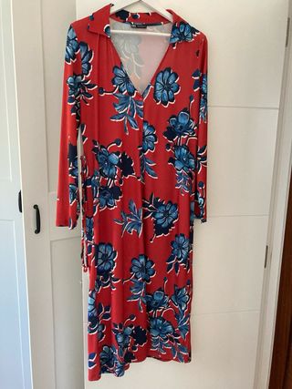 Vestido midi Zara
