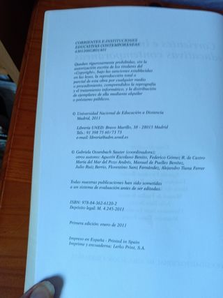 Corrientes e instituciones educativas...