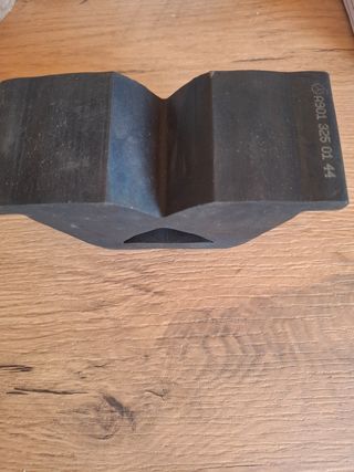 Almohadilla tope suspensión mercedes