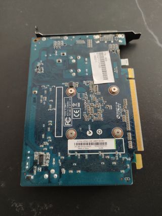 Tarjeta gráfica Zotac GT240 1GB