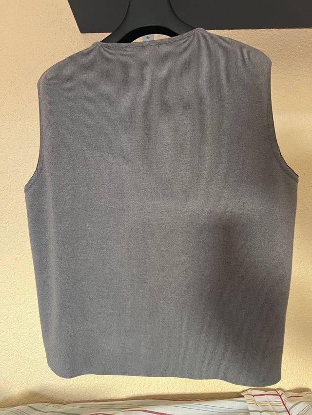 Chaleco gris Lacoste