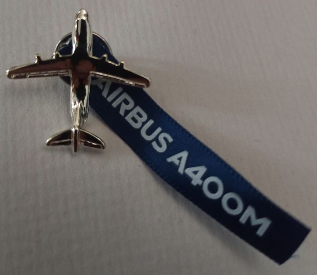 Lote de 7 piezas pin AIRBUS A400M Cromo insignia