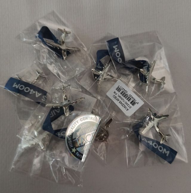 Lote de 7 piezas pin AIRBUS A400M Cromo insignia