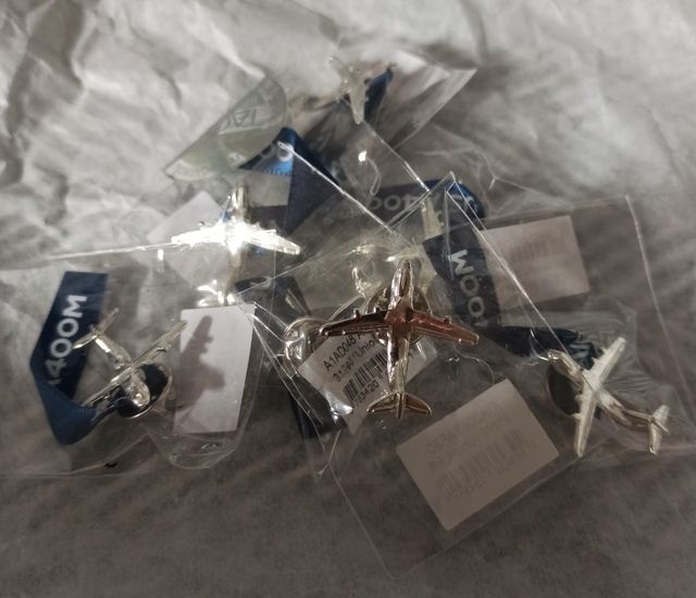 Lote de 7 piezas pin AIRBUS A400M Cromo insignia