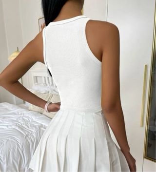 Canotta corta a coste